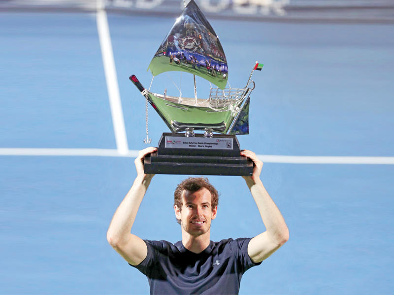 موراي يحتفل باللقب