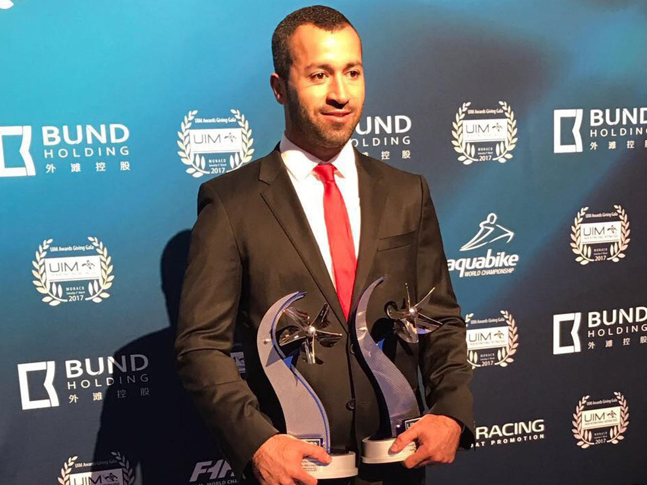 المتسابق الكويتي وبطل العالم لعام 2016 يوسف العبدالرزاق