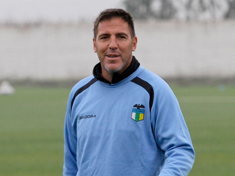  إدواردو بيريزو المدير الفني لسيلتا فيغو