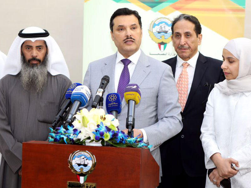 زير الصحة د. جمال الحربي، وحضور الوكيل المساعد لشؤون التخطيط والجودة وشؤون الخدمات الطبية المساندة د. محمد الخشتي، في العاشرة صباح أمس