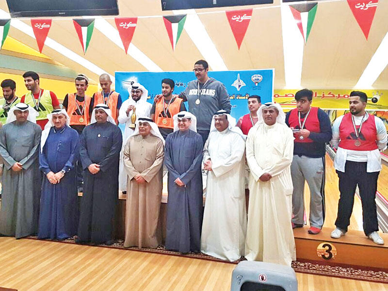 مقصيد والمكيمي وعقاب والجلاهمة يتوسطون الفائزين