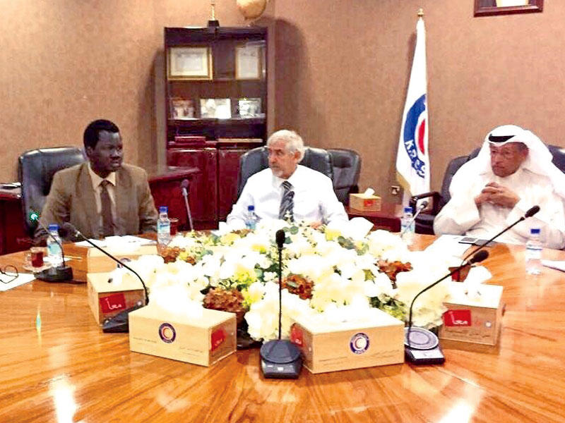 سفير جنوب السودان خلال لقائه الساير