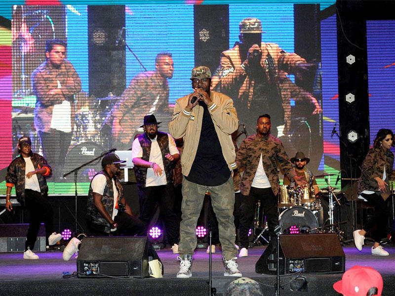 فليبراتشي وفرقته