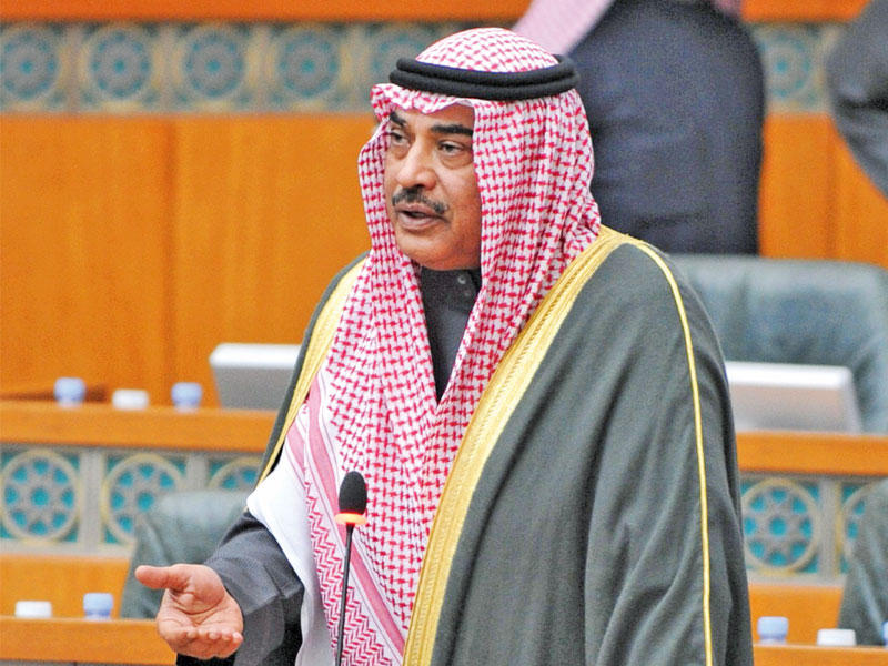 الخالد متحدثاً في جلسة سابقة 