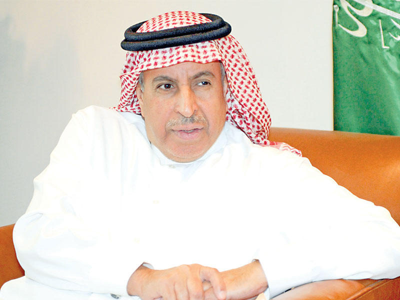 سفير خادم الحرمين الشريفين لدى الكويت د.عبدالعزيز الفايز