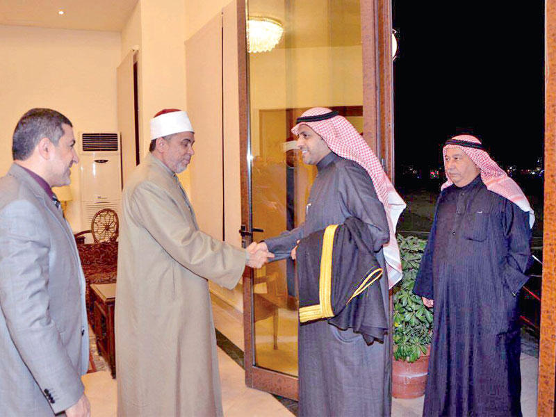 الجبري لدى وصوله إلى القاهرة أمسn