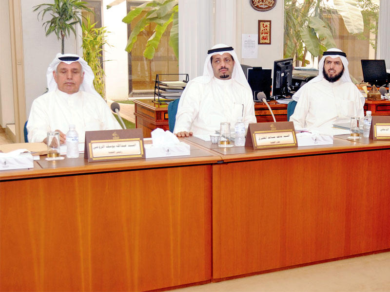 اجتماع لجنة «الحاويات» البرلمانية أمس