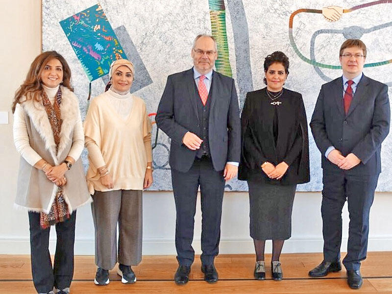 وفد «المحاسبة» خلال لقائه مسؤولي «التدقيق الإستوني»