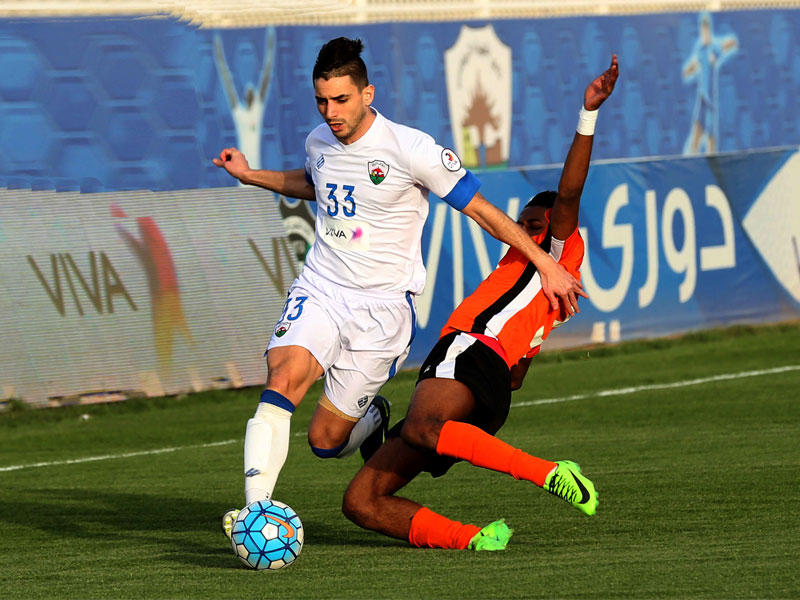 جانب من مباراة كاظمة والجهراء           (تصوير: جورج رجي)