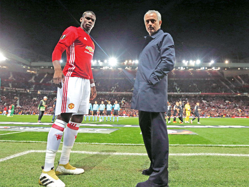 مورينيو وبوغبا