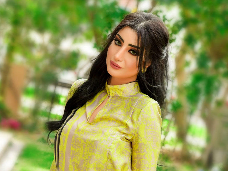  الفنانة نورا أحمد