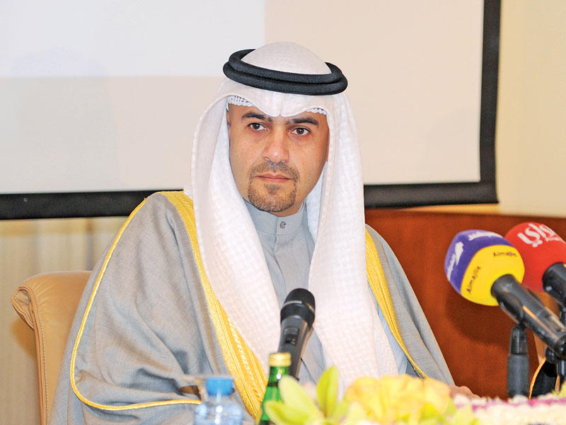 نائب رئيس مجلس الوزراء وزير المالية أنس الصالح