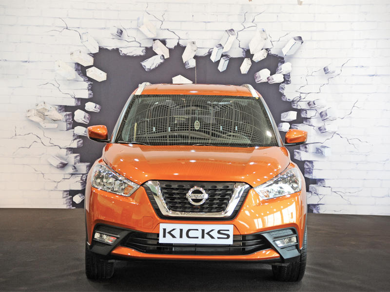 «KICKS» الجديدة كلياً 