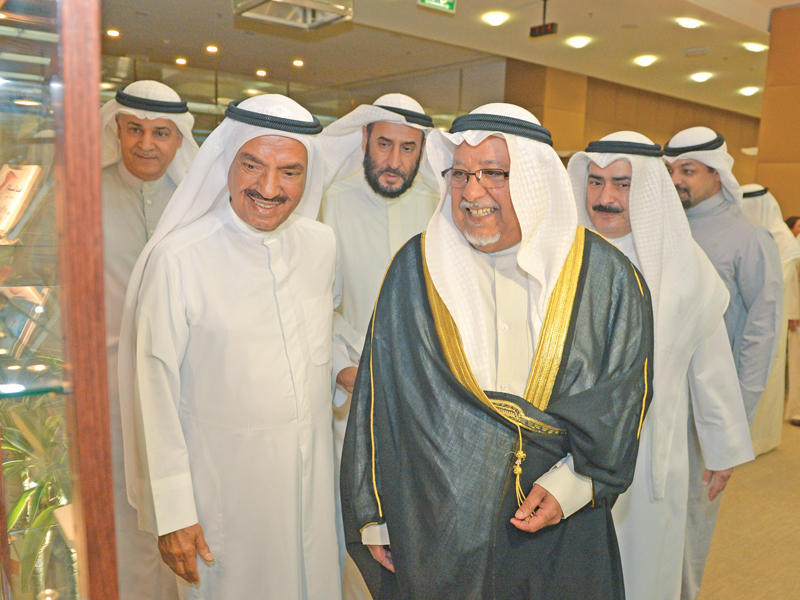 علي الجراح ومحمد الشارخ أثناء الجولة 