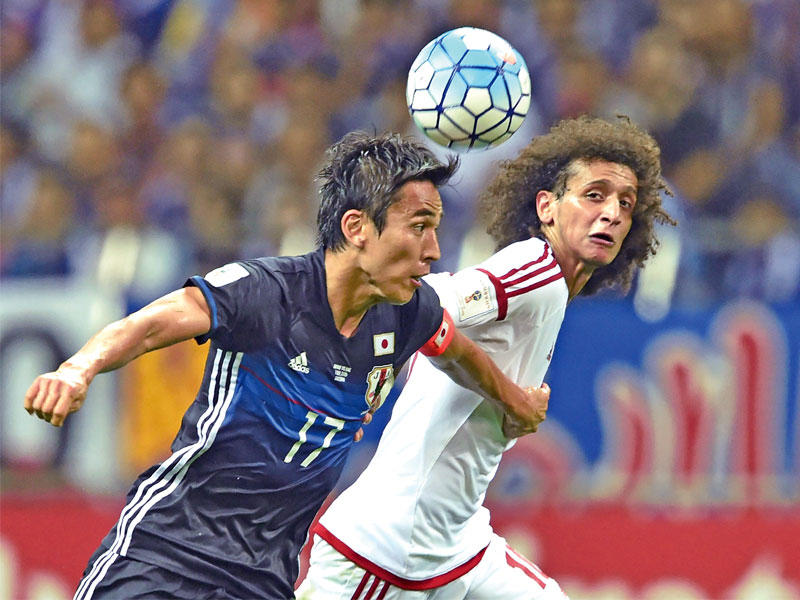 الأبيض الإمارتي مع المنتخب الياباني في لقاء سابق