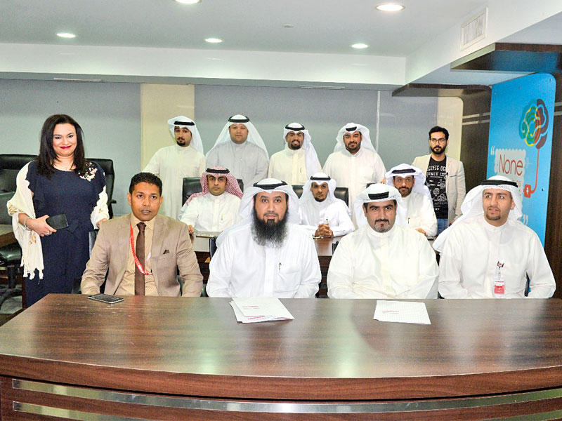 مسؤولو «المهندسين» و«أوريدو» خلال توقيع الاتفاقية