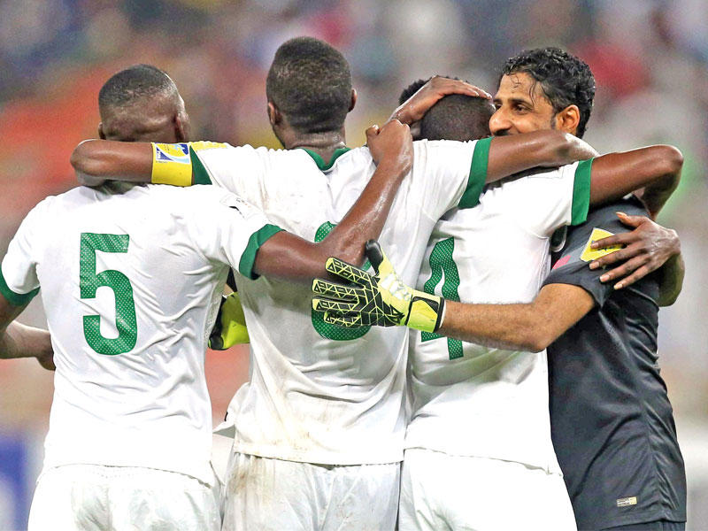 لاعبو الأخضر السعودي في المباراة الأخيرة مع الإمارات 