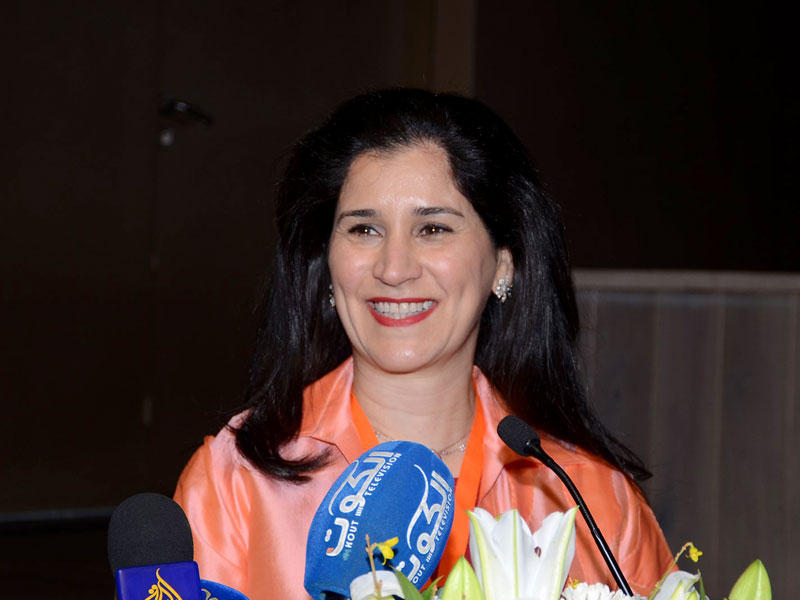 مؤسسة الفرقة الفنية الأولى ورئيسة شركة دار اللؤلؤة للانتاج الفني الشيخة انتصار سالم العلي