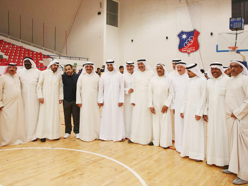 الغانم يتوسط بعض أعضاء مجلس الإدارة والجهاز الإداري