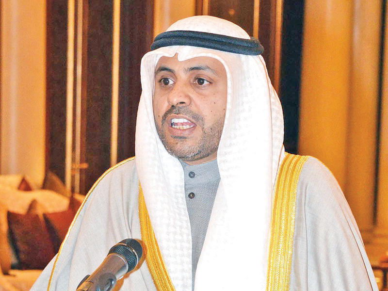 وزير الأوقاف والشؤون الإسلامية وزير الدولة لشؤون البلدية محمد الجبري