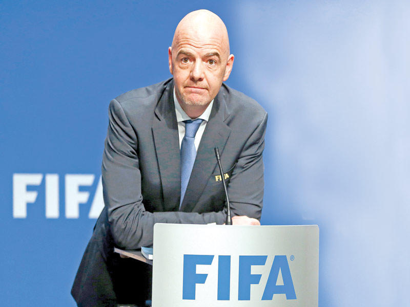 رئيس الاتحاد الدولي لكرة القدم السويسري جاني إنفانتينو