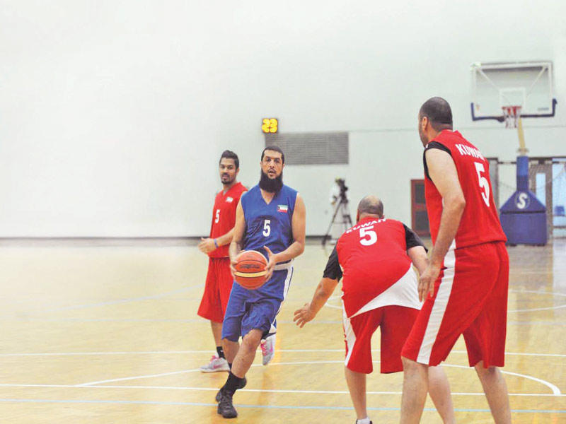 الدويلة خلال مهرجان الاعتزال 