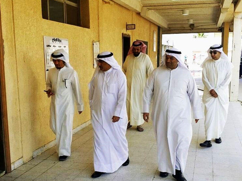 الفارس خلال تفقد ثانوية النصر