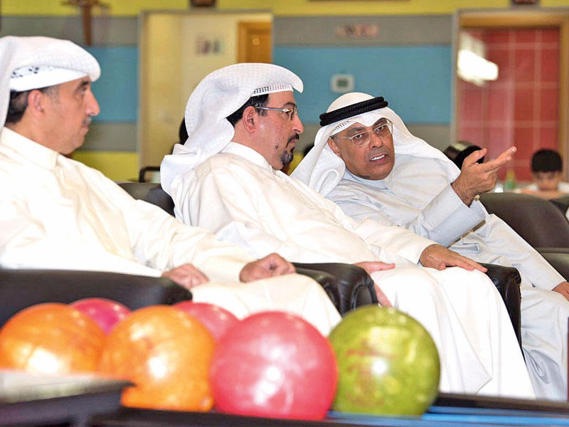 العلي يتوسط مقصيد والهزيم