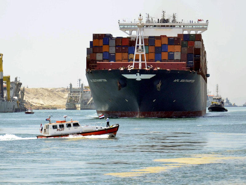 قناة السويس