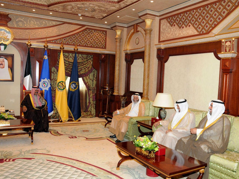 ولي العهد مستقبلاً العليم والظفيري والناشي