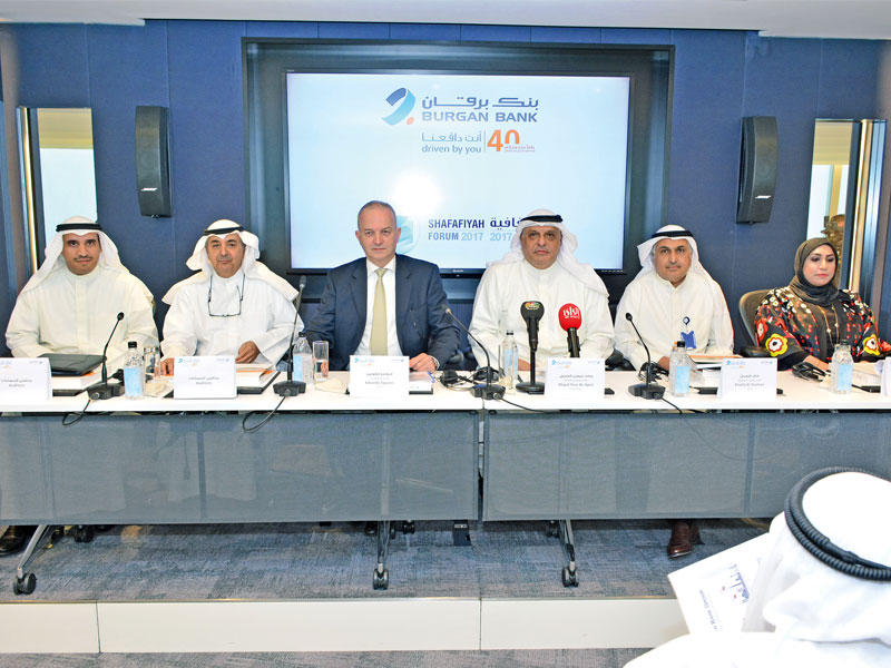 العجيل وإيغورين في الوسط خلال العمومية أمس