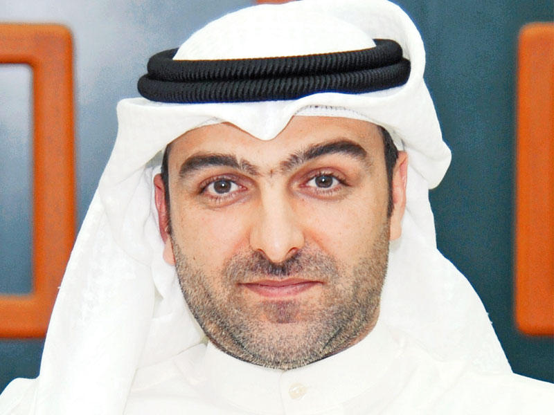  وزير الدولة لشؤون الإسكان وزير الدولة لشؤون الخدمات ياسر أبل