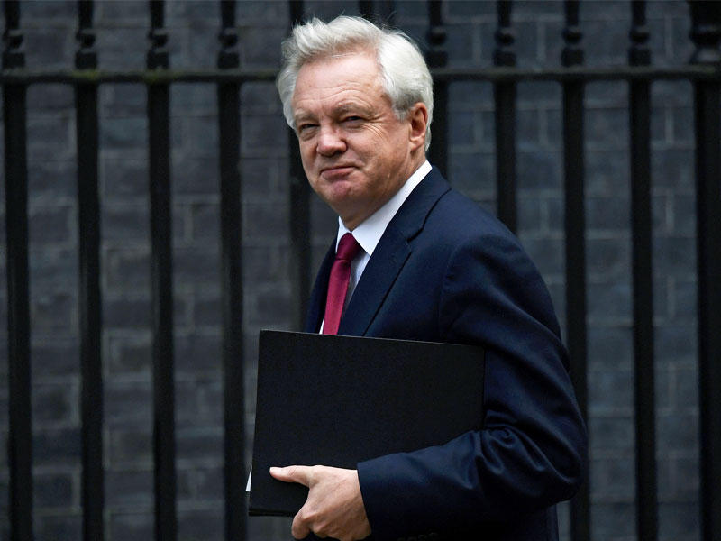 وزير شؤون الخروج من الاتحاد الأوروبي ديفيد ديفيس