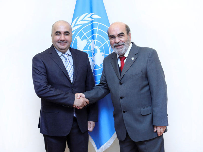 رئيس الهئية العامة لشؤون الزراعة والثروة السمكية فيصل الحساوي مع مدير عام منظمة الأغذية والزراعة جوزيه غراتسيانو دا سيلفا
