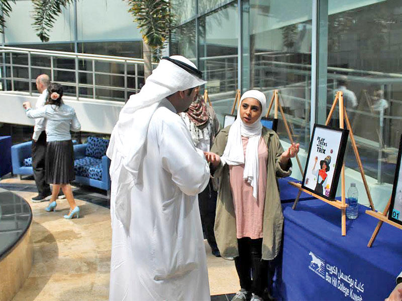 جانب من الجولة في المعرض