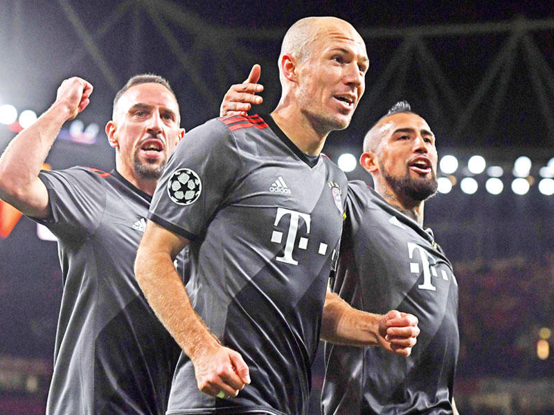 لاعبو ميونيخ في لقاء سابق