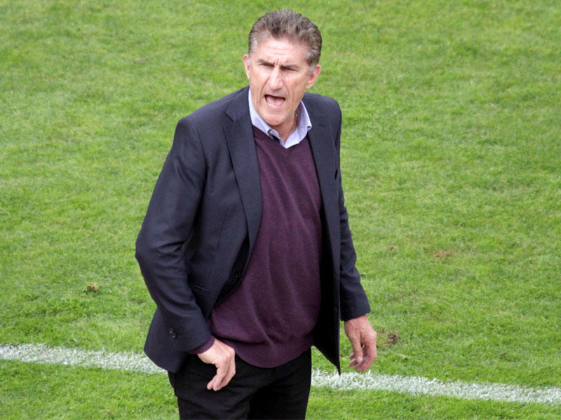 المدير الفني للمنتخب الأرجنتيني الأول لكرة القدم، ادجاردو باوزا