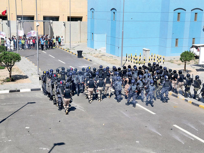 جانب من التمرين