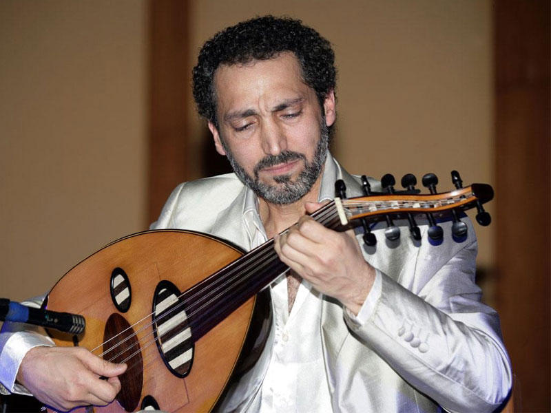 عازف العود العالمي العراقي نصير شمة 