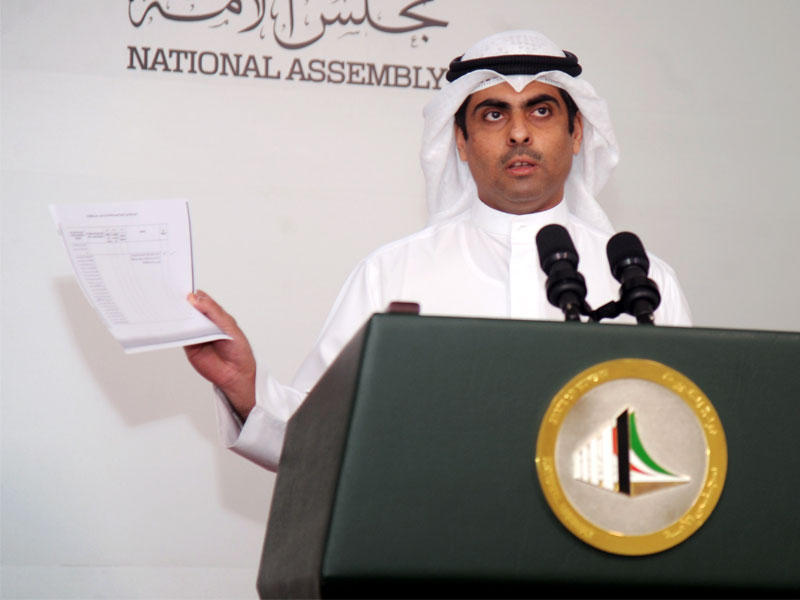 النائب رياض العدساني