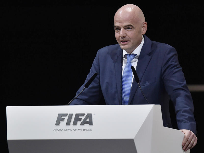  جاني انفانتينو رئيس الاتحاد الدولي لكرة القدم (فيفا) 