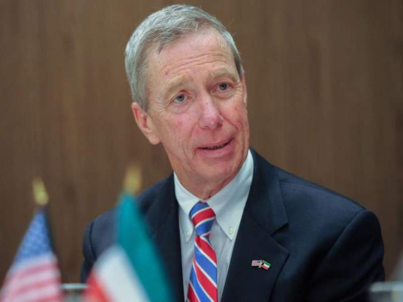  عضو مجلس الكونغرس الأميركي ستيفن لينتش 