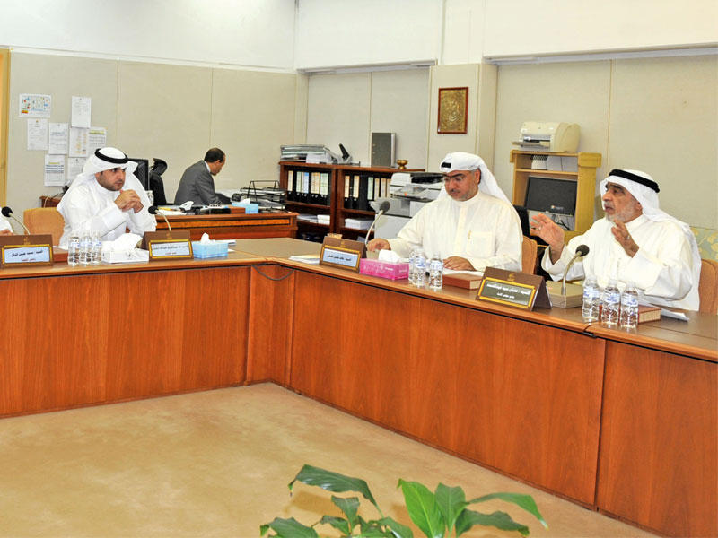 اللجنة التشريعية خلال اجتماع سابق