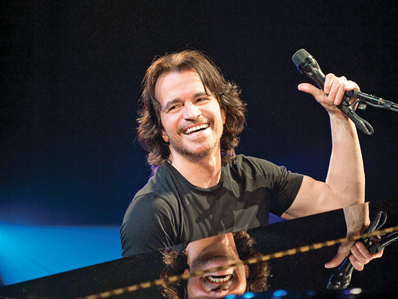  العازف اليوناني العالمي ياني