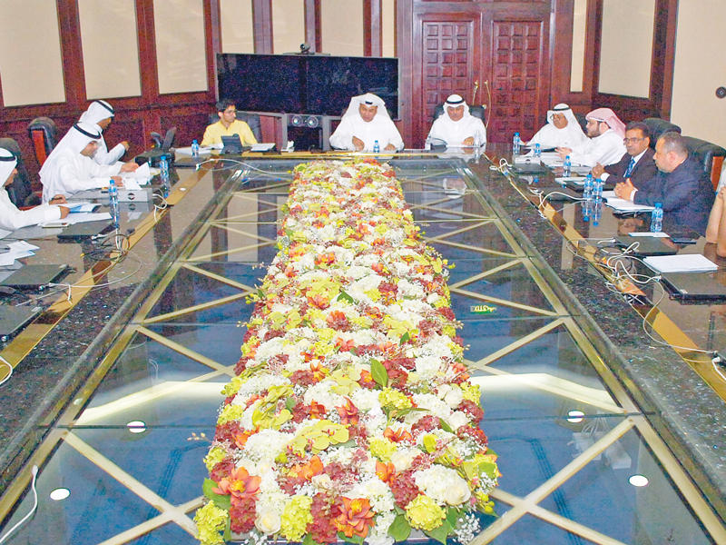 جانب من «العمومية»