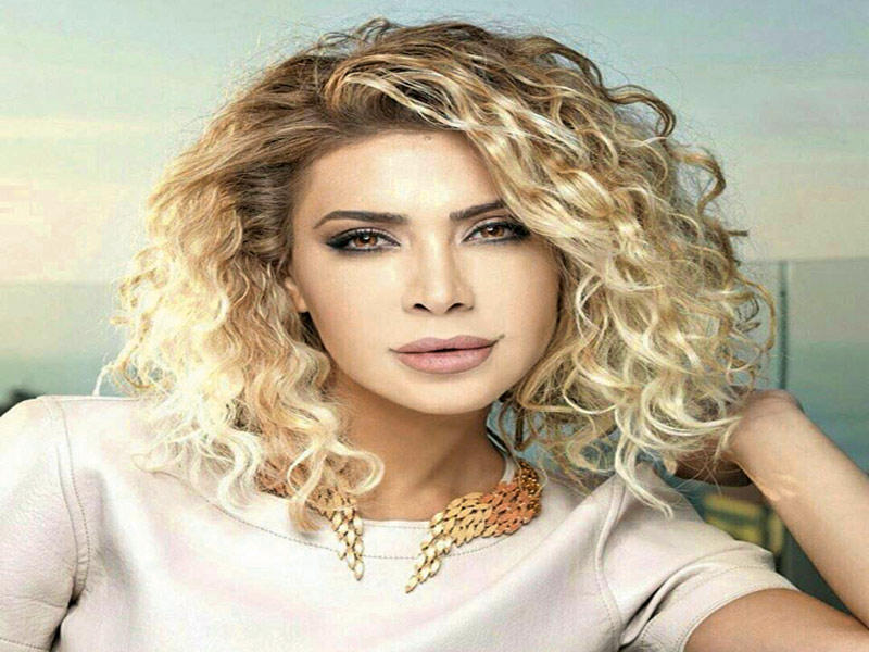  الفنانة اللبنانية نوال الزغبي