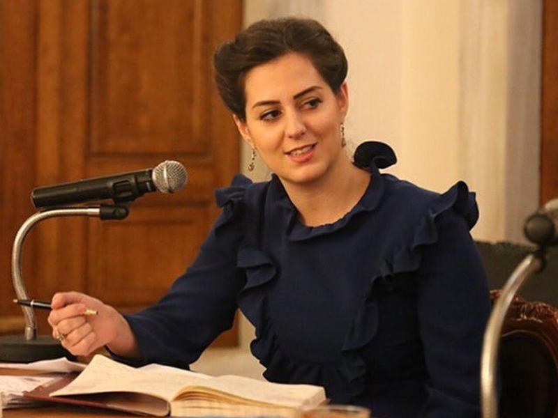  نيهان عثمان أوغلو حفيدة السلطان عثماني عبدالحميد الثاني