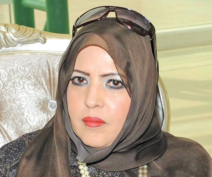 الوكيلة المساعدة لشؤون قطاع التعاون في وزارة الشؤون الاجتماعية شيخة العدواني 