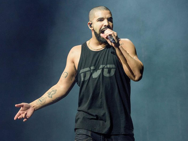 مغني الراب الكندي دريك