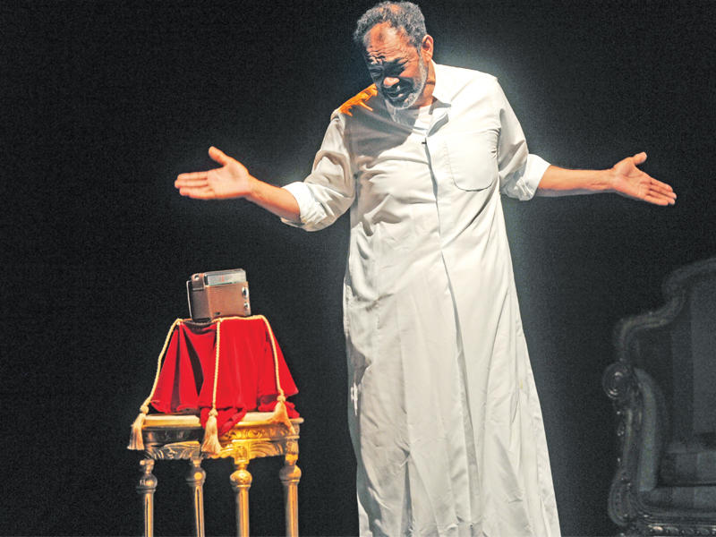 الردهان في عرض «قصة وطن» 